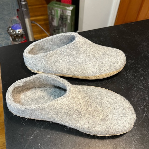 Glerups Cozy Gray Women's Slippers size 40 - Picture 3 of 7
